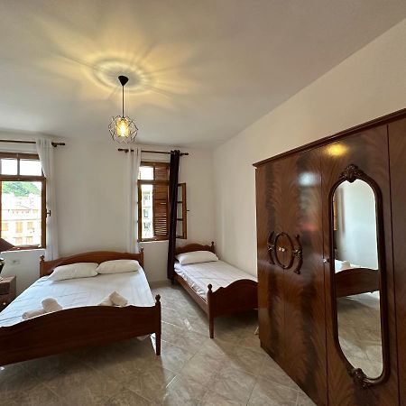 Central Charm Apartments Vlore Exterior photo