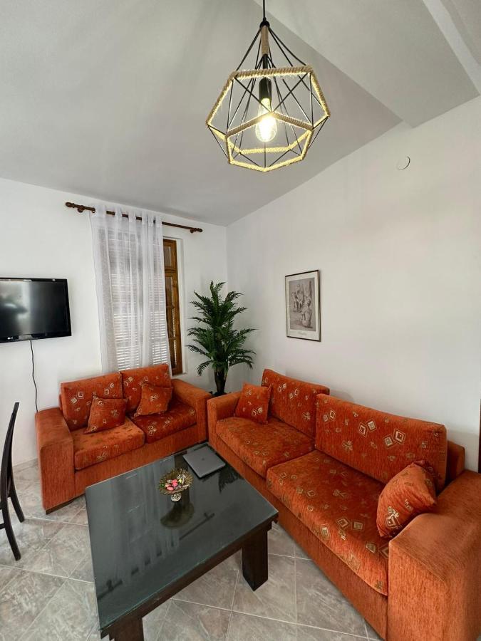 Central Charm Apartments Vlore Exterior photo