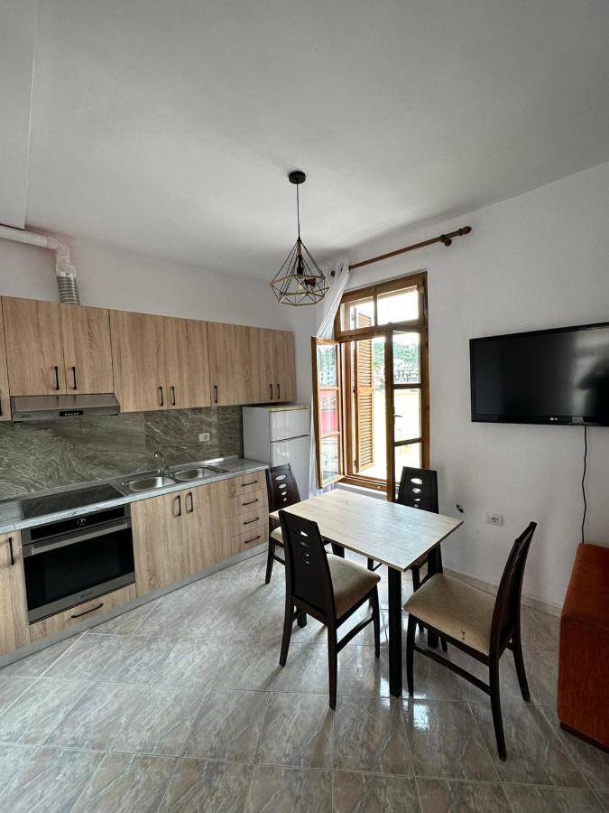 Central Charm Apartments Vlore Exterior photo