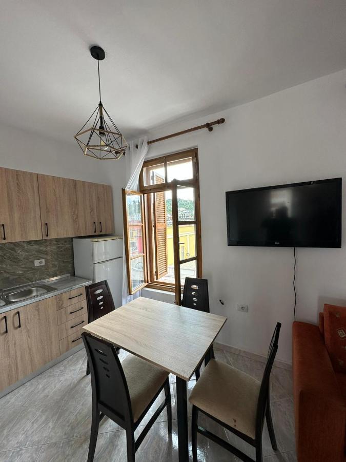 Central Charm Apartments Vlore Exterior photo