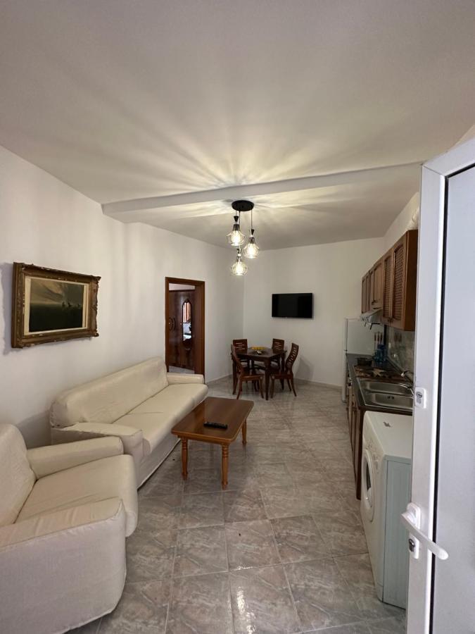 Central Charm Apartments Vlore Exterior photo