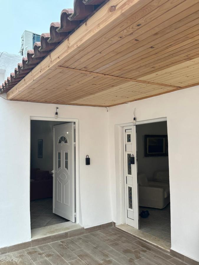 Central Charm Apartments Vlore Exterior photo